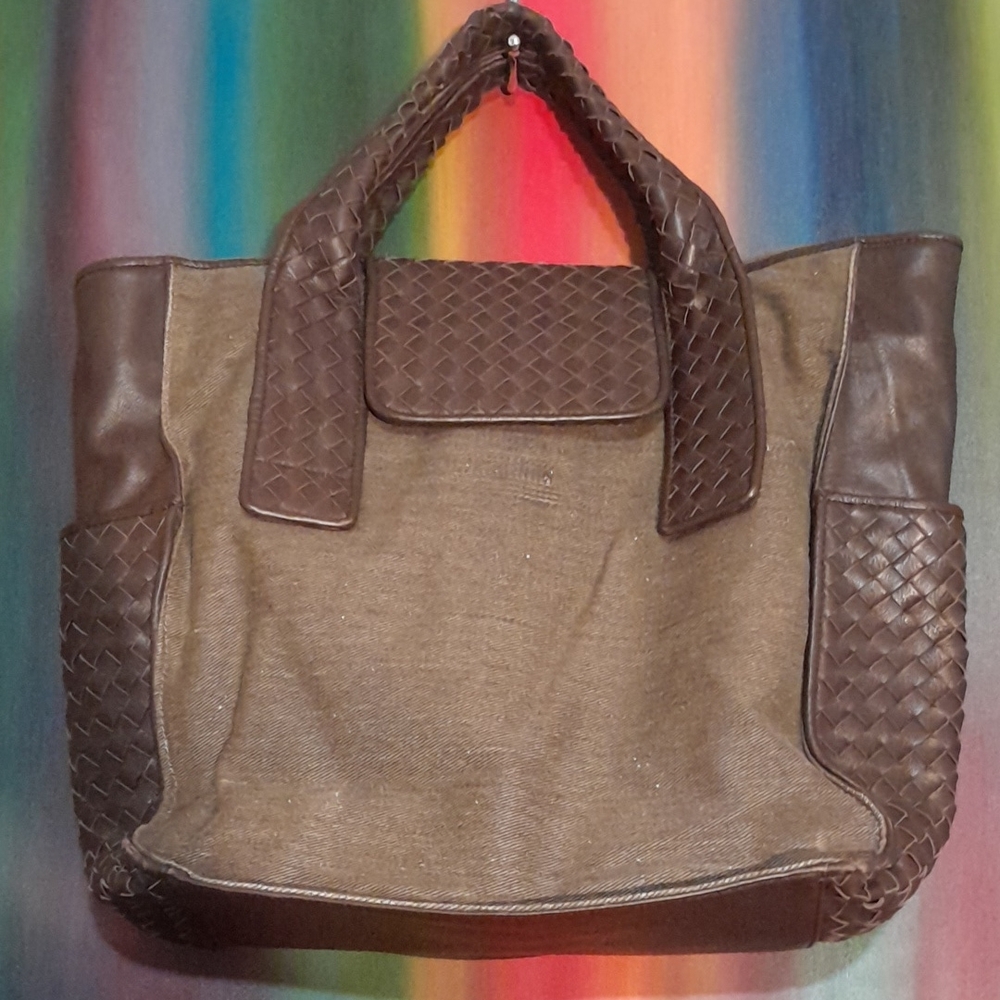 BCBG MaxAzria Brown Tote Bag with Braided Handles and Textured Trim